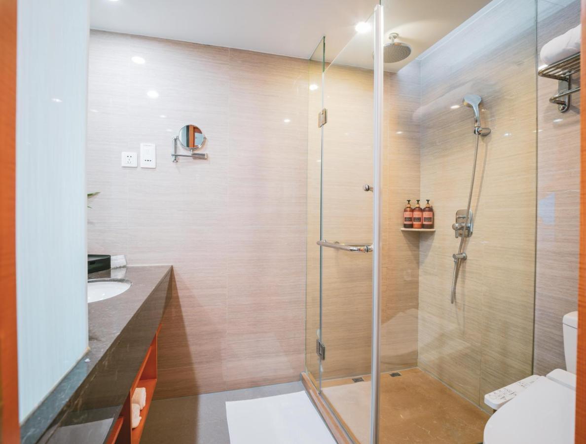酒店 Ramada Plaza Pudong Airport - 3 Mins To Pvg Depature Floor & Check Entrance With Shuttle 上海