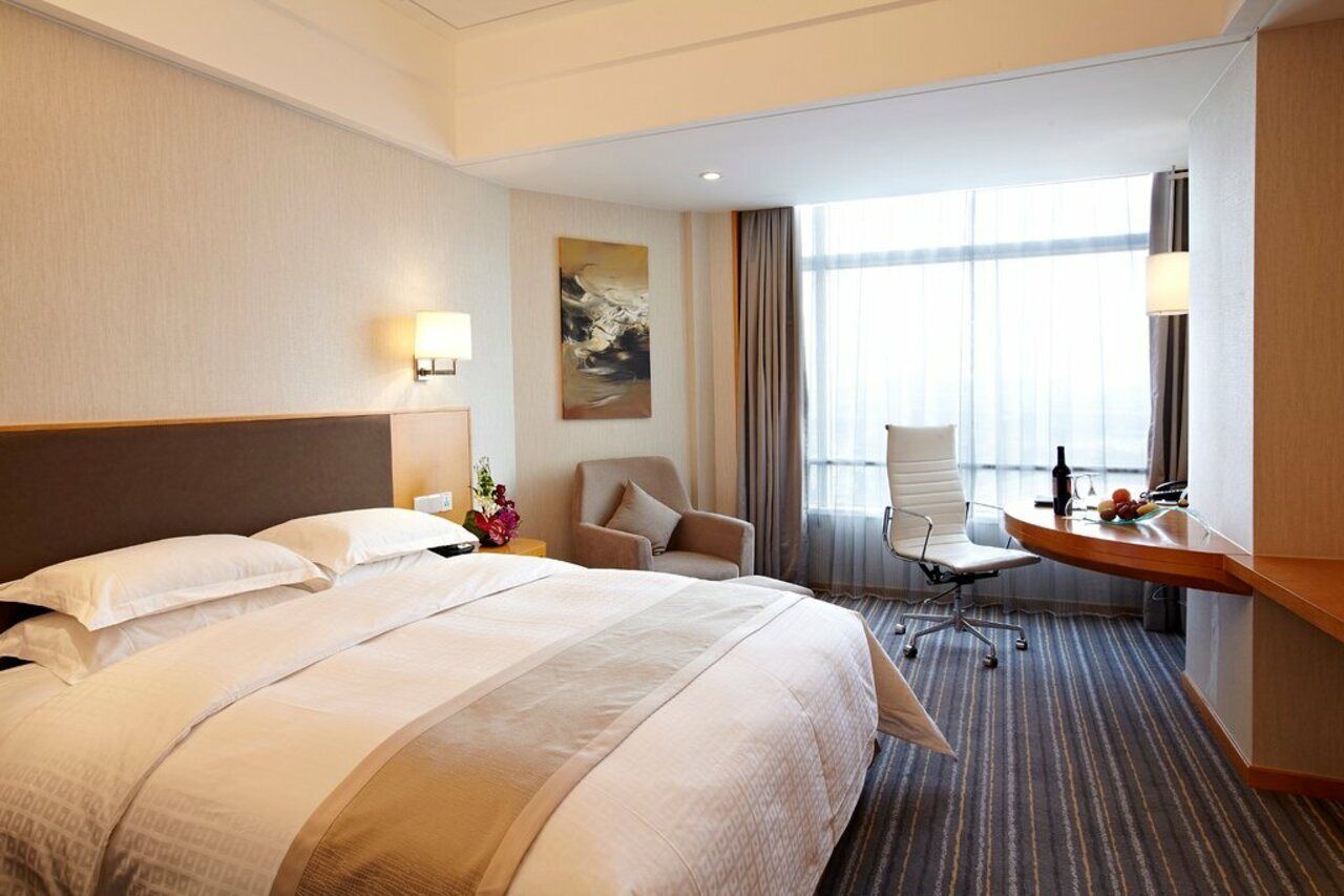 Ramada Plaza Pudong Airport - 3 Mins To Pvg Depature Floor & Check Entrance With Shuttle 酒店 上海